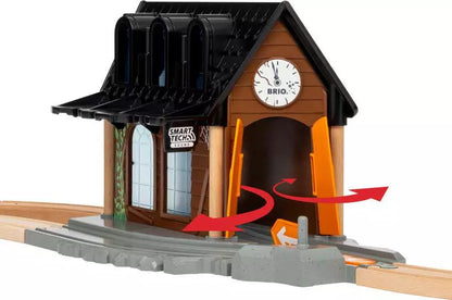 Brio: World Smart Tech Sound Spooky Train Station