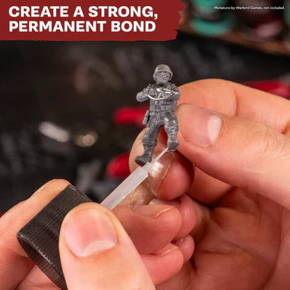 Army Painter Tools: Plastic Glue - Extra Thin Cement (40ml)