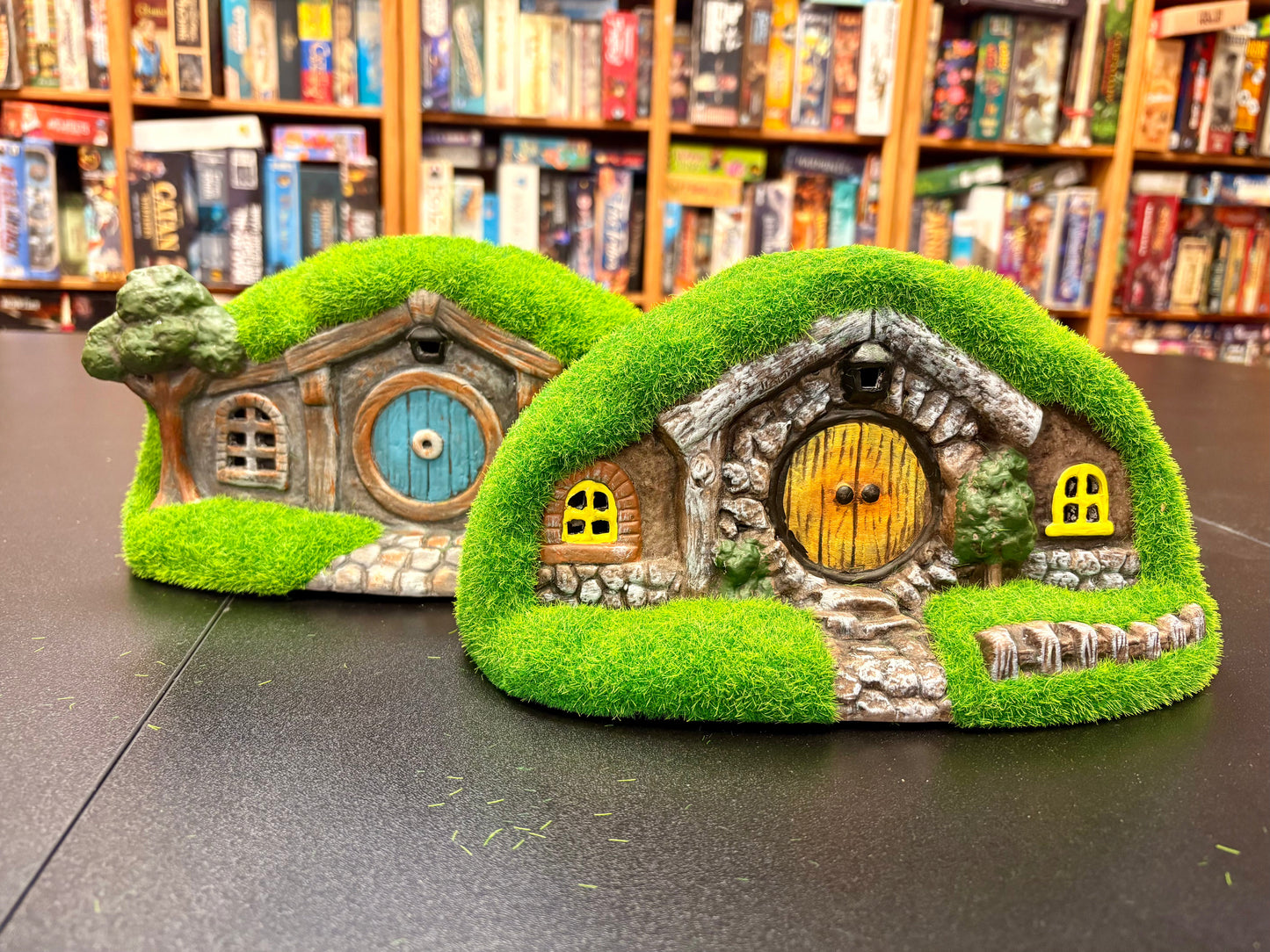 Solar Lighted Gnome Moss House - Set of 2